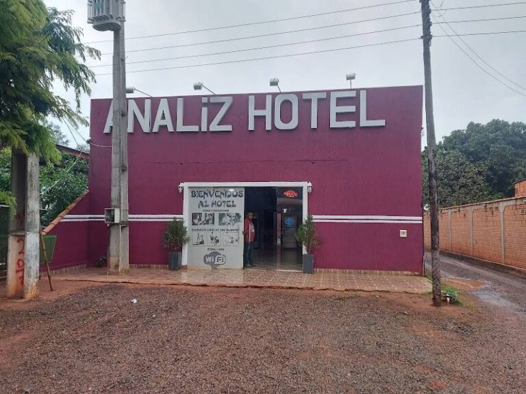 Analiz Hotel