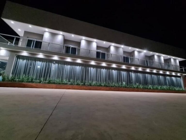 Aylin Hotel