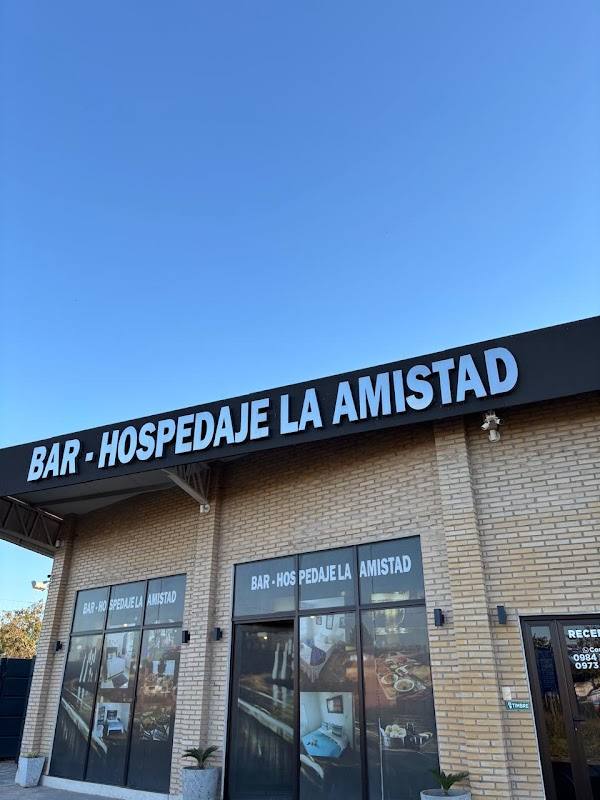 Bar - Hospedaje la Amistad - Sara.
