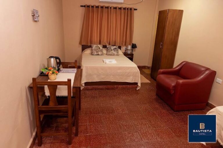 Bautista Hotel