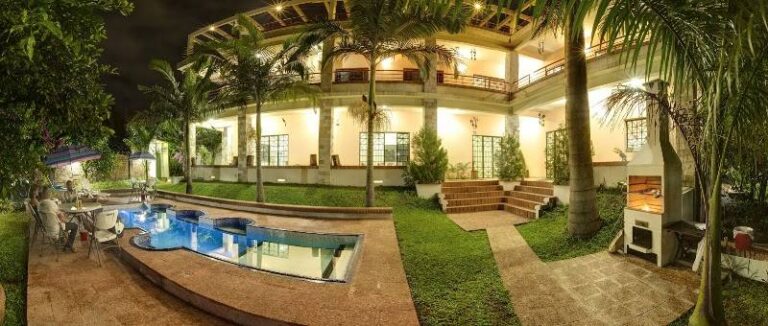 Casa Alta Hostel