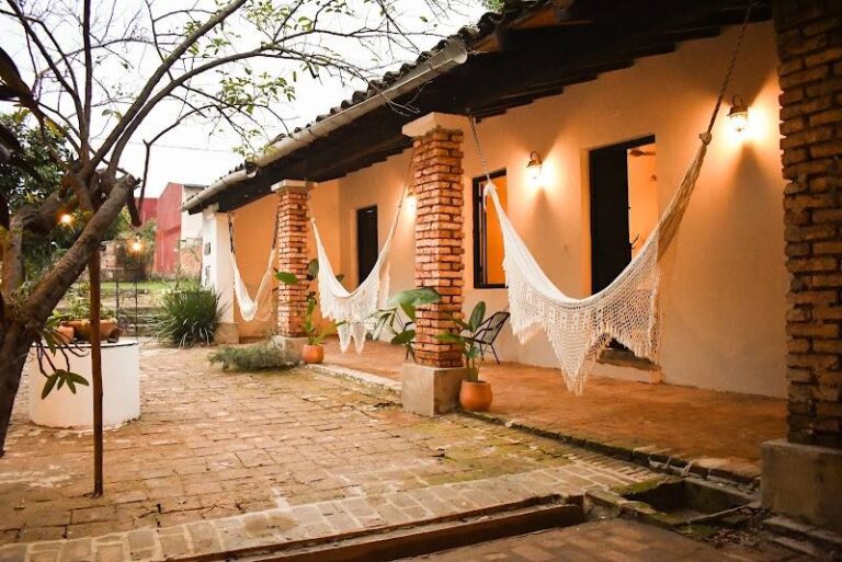 Casa Daiub - Hospedaje en el centro de Caacupé