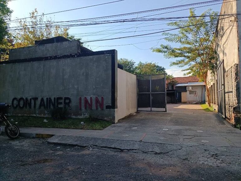 Container Inn