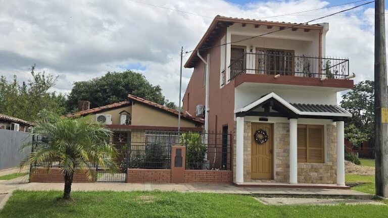 Hospedaje Alarcon Ledezma
