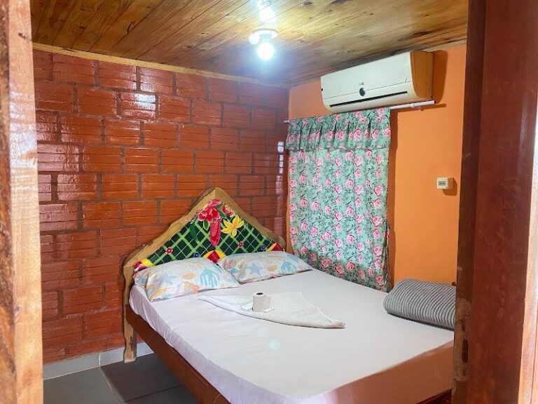 HOSPEDAJE LA ROTONDA