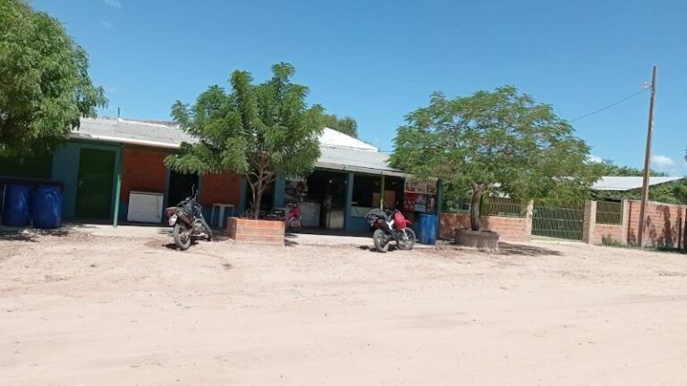 Hospedaje Luz Malvy