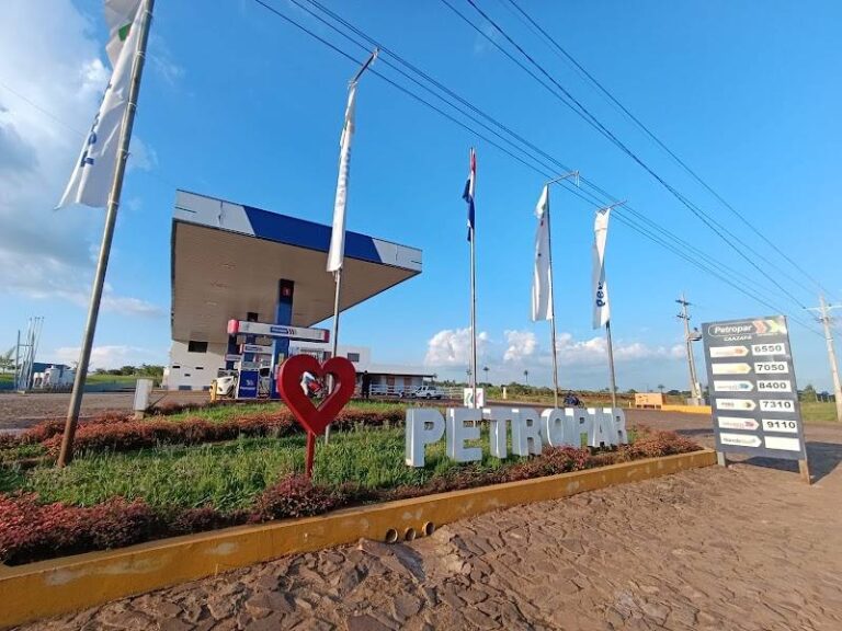 Hospedaje RUTA 8