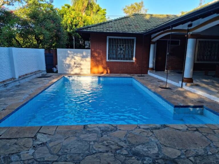 Hostal & restaurante PLAZA SADI