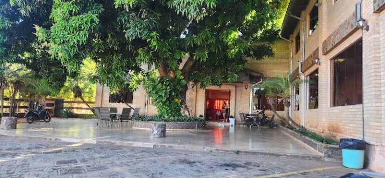 Hotel Alce's