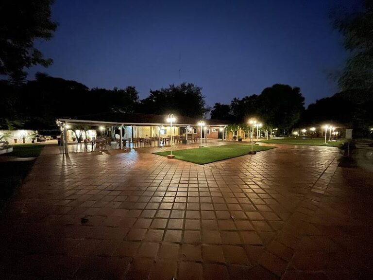 HOTEL E CAMPING QUINTA DEL SOL, Horqueta