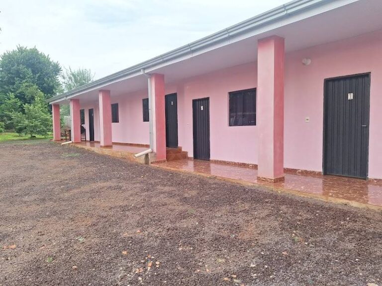 Hotel Guavirami