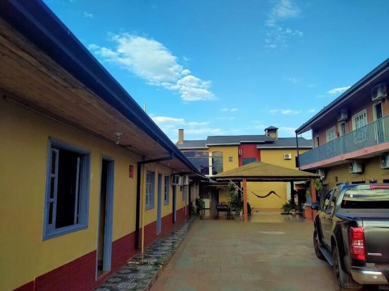 Hotel Los Mellizos