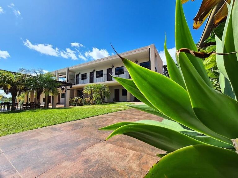 Hotel & Restaurant “Don Nenito”