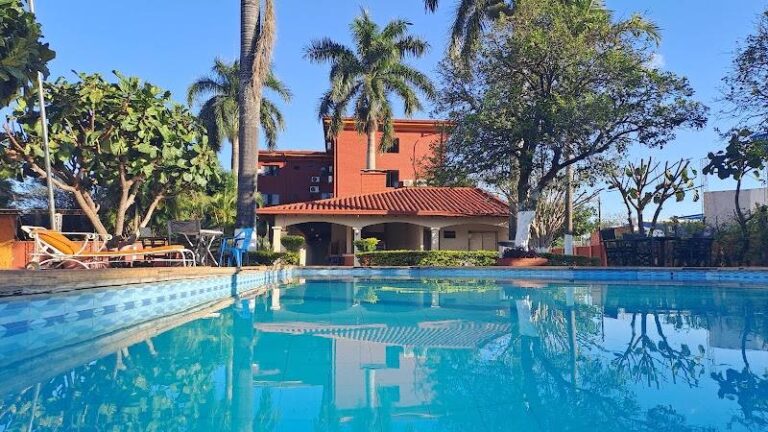 Hotel Tajy Internacional