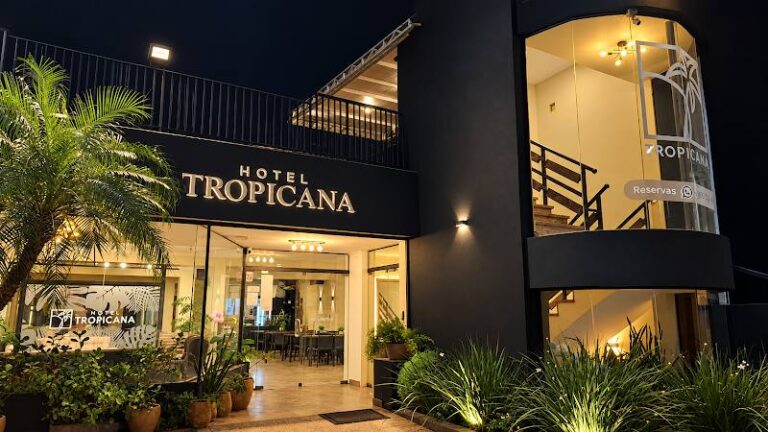 Hotel Tropicana