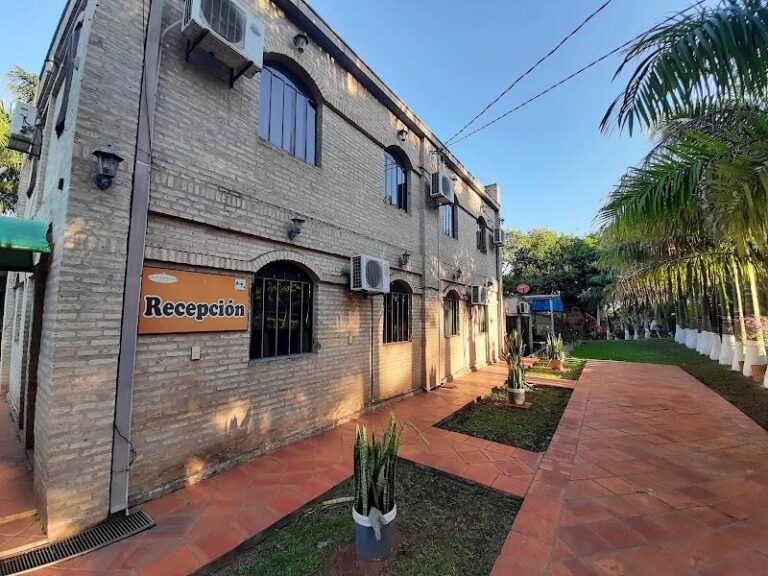 La Floresta Hotel