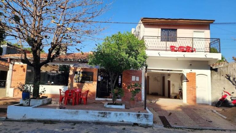 Posada y Comedor Las Rosas
