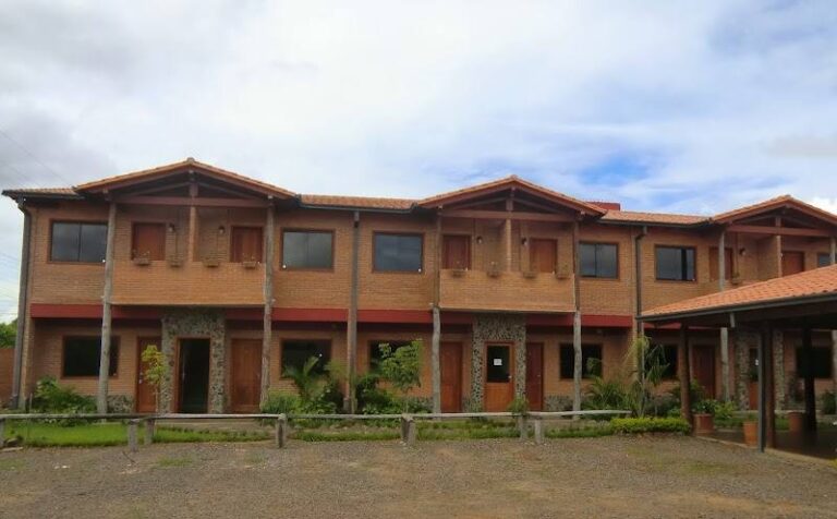 Puerto Seguro Hotel