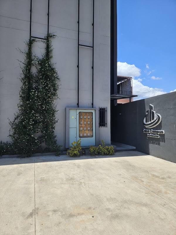 SanLo Suites