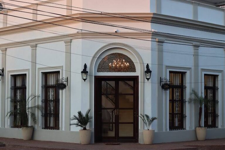 Sublime Hotel Boutique