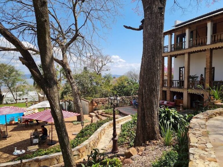 Villa María: Del Val Hotel & Bistrô