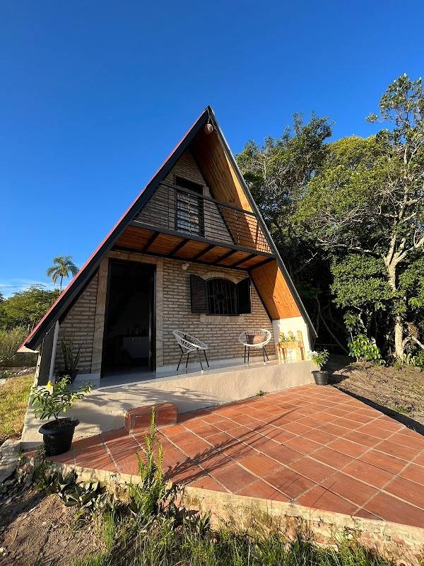 YKUA EMMANUEL-CABAÑA & CAMPING